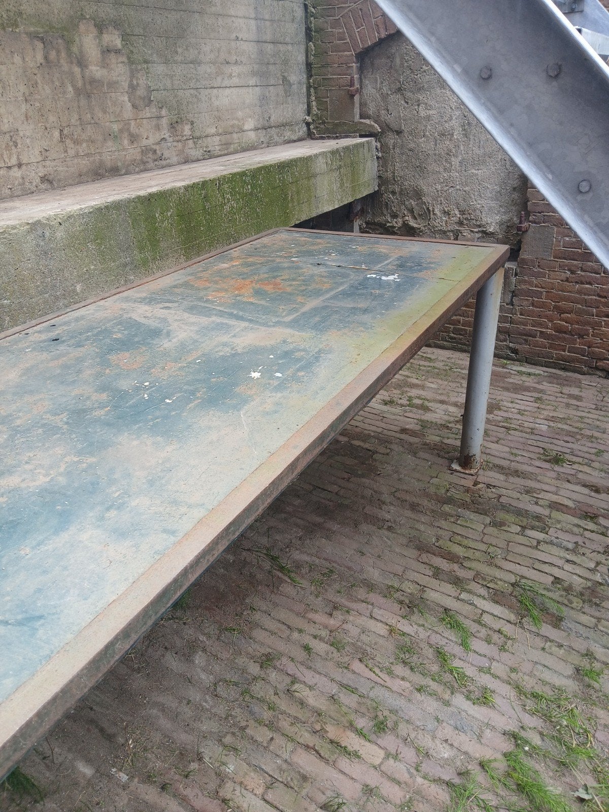 Zware / solide werkbank 251x101x96 cm - Ophalen Den Helder, Ophalen