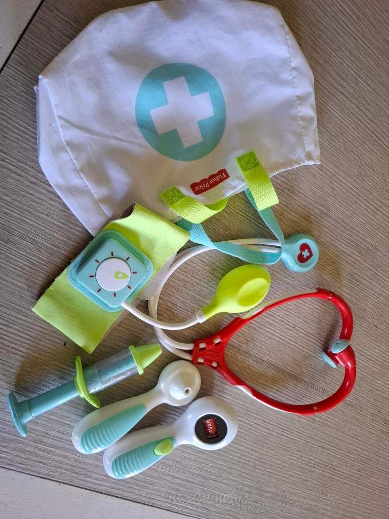 Fisher price dokterset, Kinderen en Baby's, Speelgoed | Fisher-Price, Ophalen of Verzenden, Gebruikt, Speelset