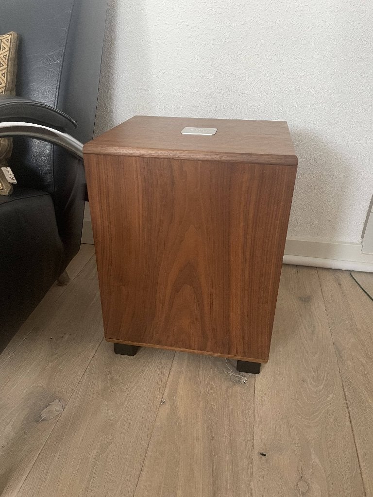 REL Classic 98 subwoofer (bijna nieuw), Audio, Tv en Foto, Subwoofer, Zo goed als nieuw, Ophalen, 150 watt of meer