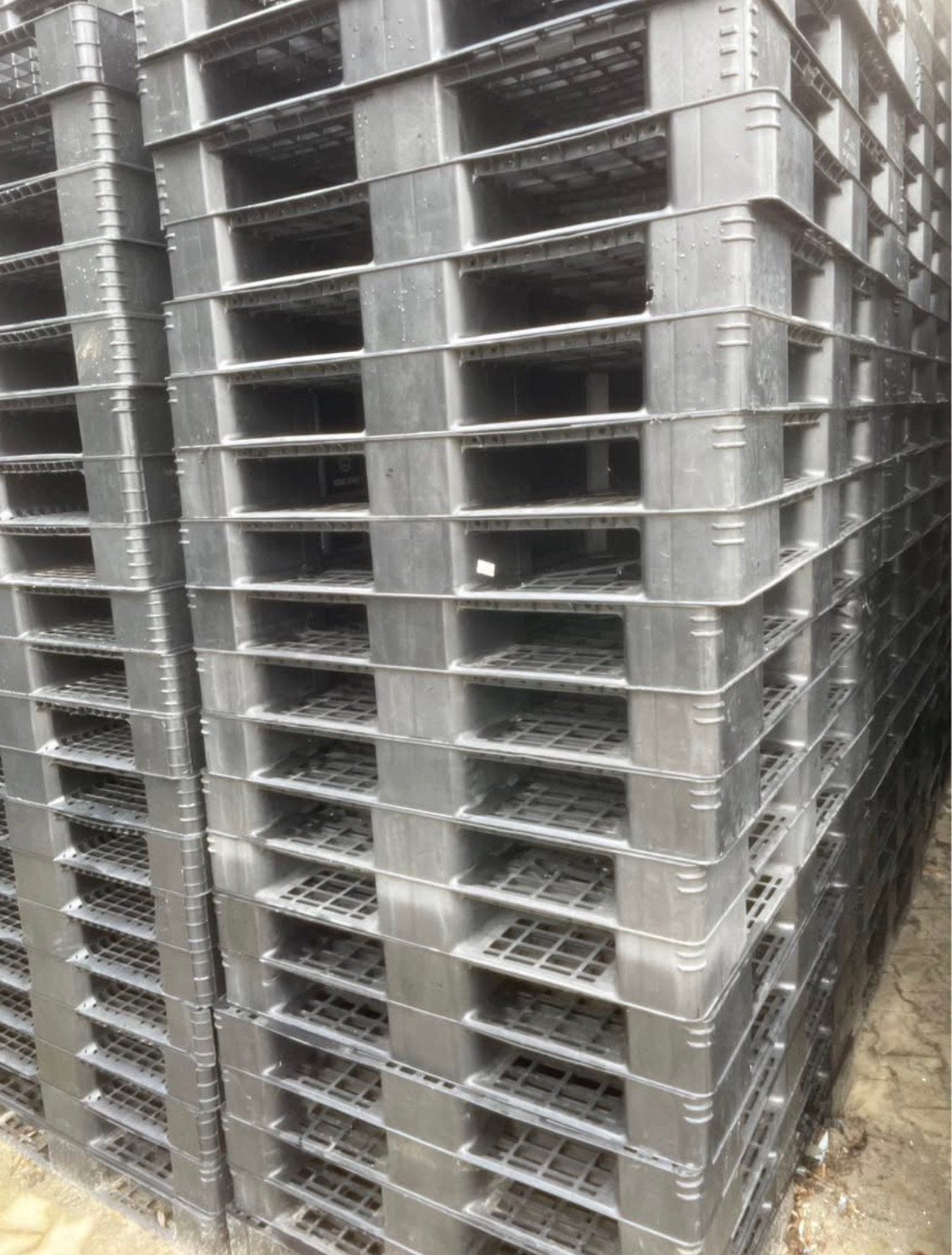 Te koop partij kunstof plastic pallets paddock irrigratie, Dieren en Toebehoren, Stalling en Weidegang