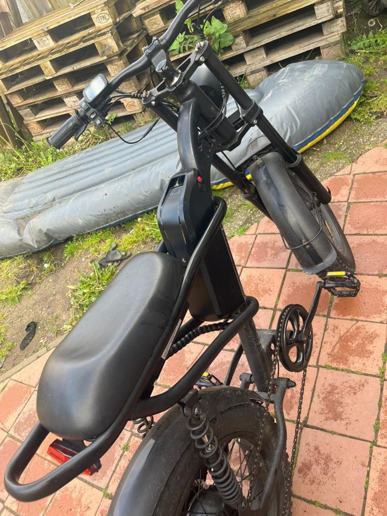 Stoere E-bike met oplader, Ophalen, Gebruikt, Overige merken
