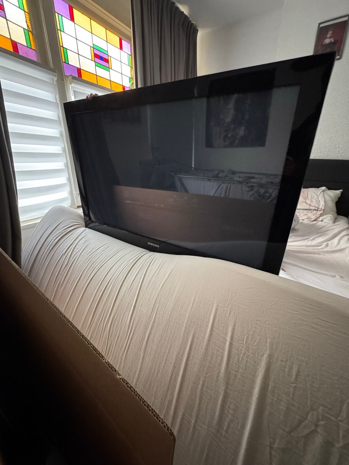 Samsung Plasma TV 42 inch - PS42B430P2W