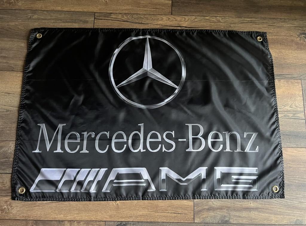 Benz AMG banner 60x90 cm MET BEVESTIGGINGS OGEN, Auto diversen, Wieldoppen, Ophalen of Verzenden, Nieuw