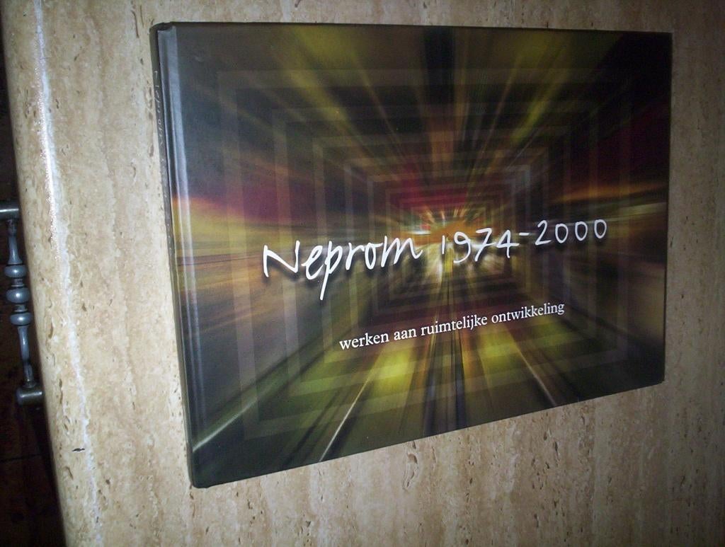 neprom 1974-2000 voorburg - Oude Veldhuis/Rompelman/Fokkema, Ophalen of Verzenden, Zo goed als nieuw