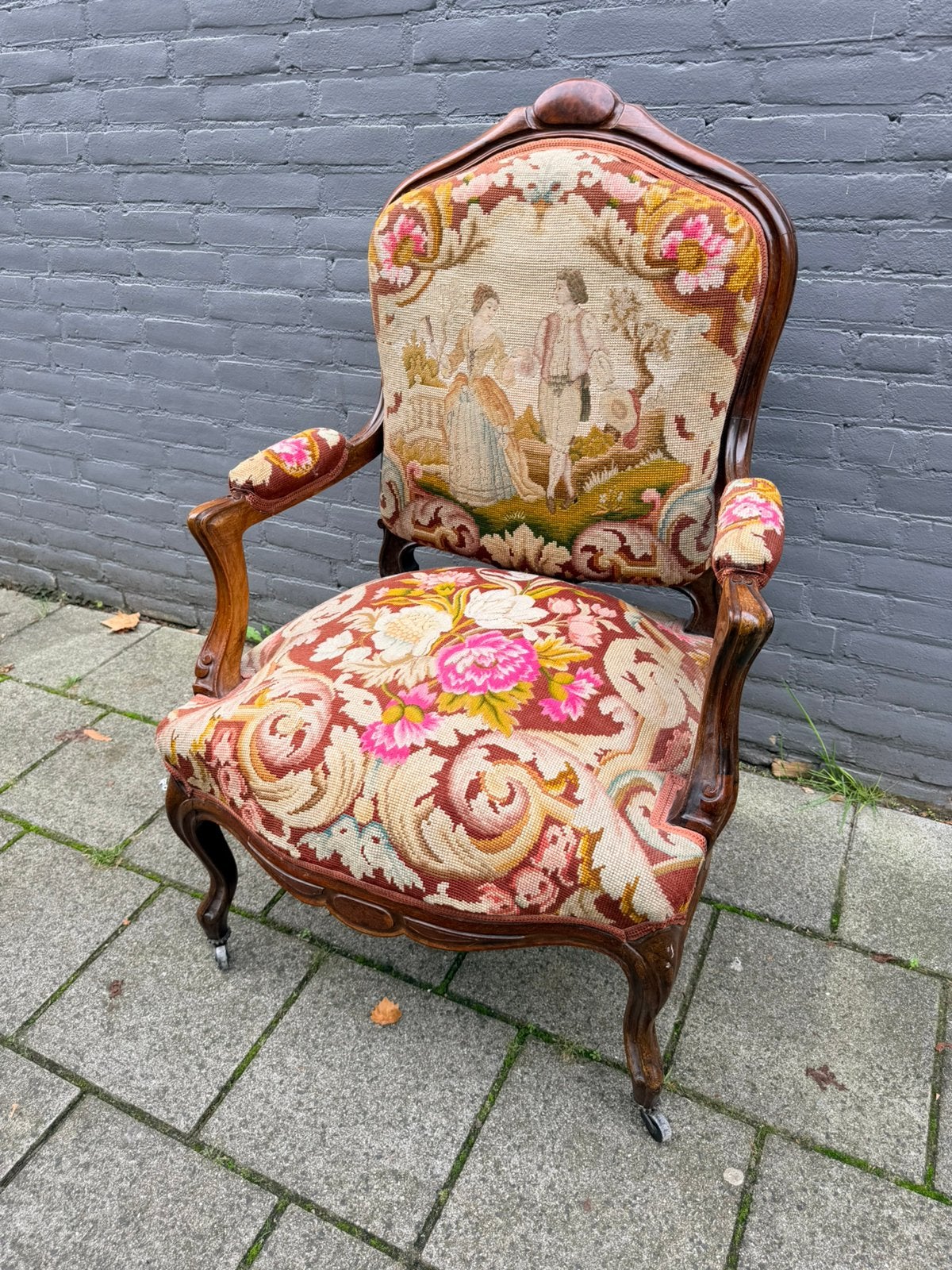Prachtige Klassieke Gobelin borduurwerk Fauteuil op Wieltjes, Ophalen