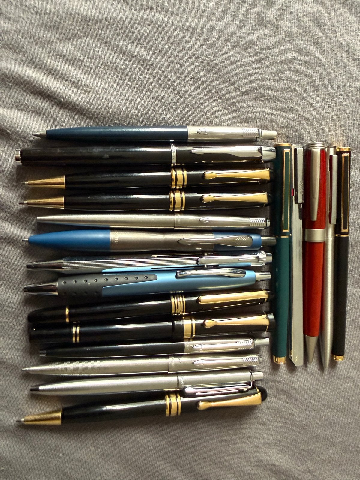 Grote collectie vulpennen/pennen: Parker, Sheaffer en meer, Ophalen of Verzenden, Gebruikt, Pennenset, Parker