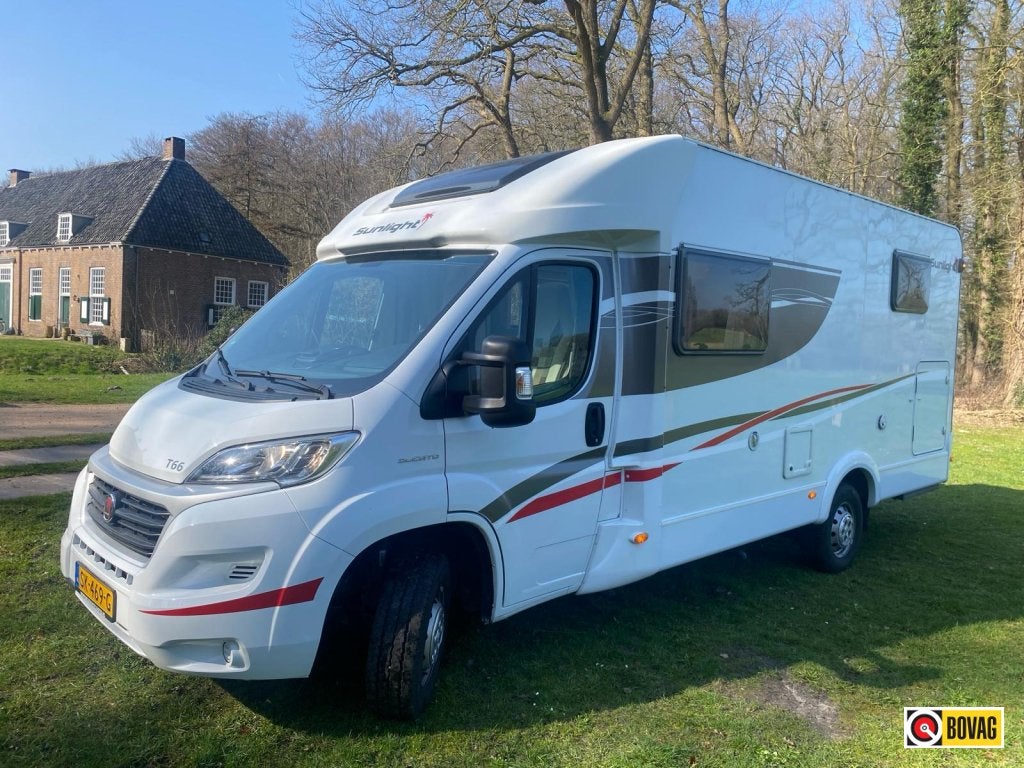 Sunlight T66 met enkele bedden! Camera, Tv, schotel, LPG enz, Sunlight, Ringverwarming, Fiat, Bedrijf