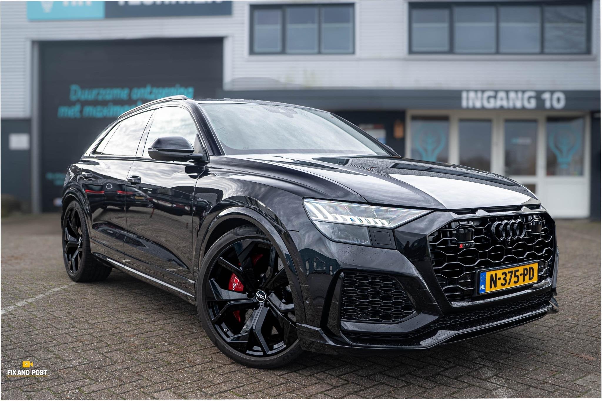 Audi RSQ8 Quattro Keramisch l Pano l HUD l softclose l Massa, Auto's, Gebruikt, 600 pk, Zwart, Bedrijf