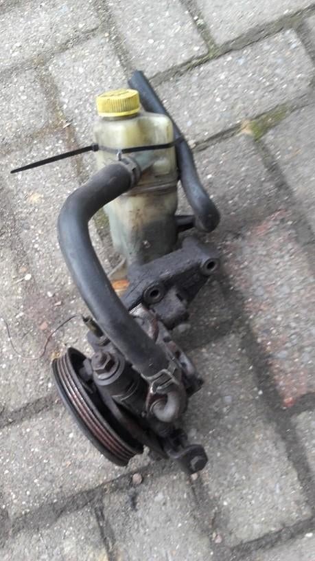 Pomp vd stuurbekrachtiging Mazda MX 3, Ophalen of Verzenden