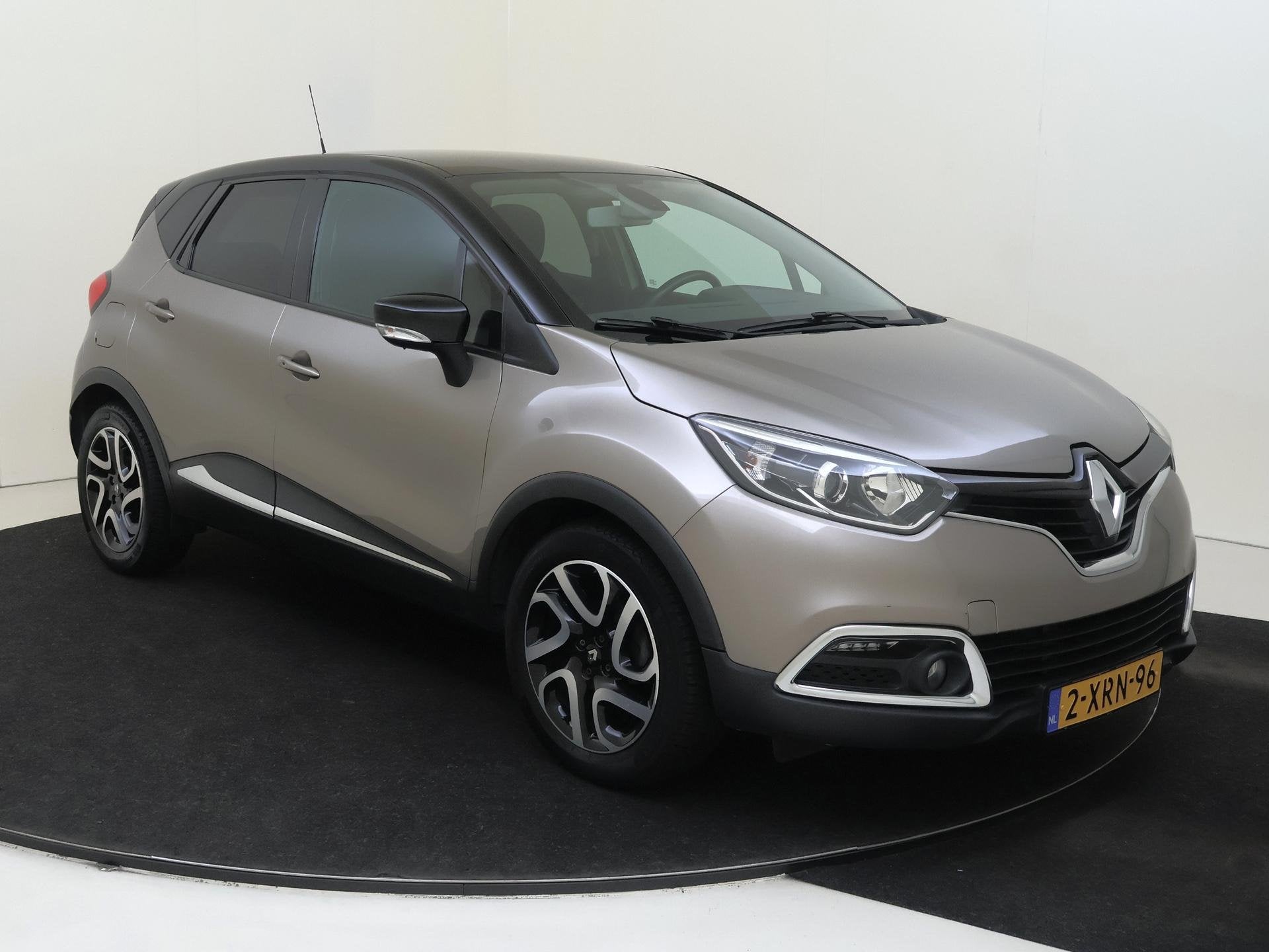 Renault Captur 0.9 TCe Dynamique | Pack City | Pack Style |, Auto's, Voorwielaandrijving, 898 cc, Stof, Gebruikt
