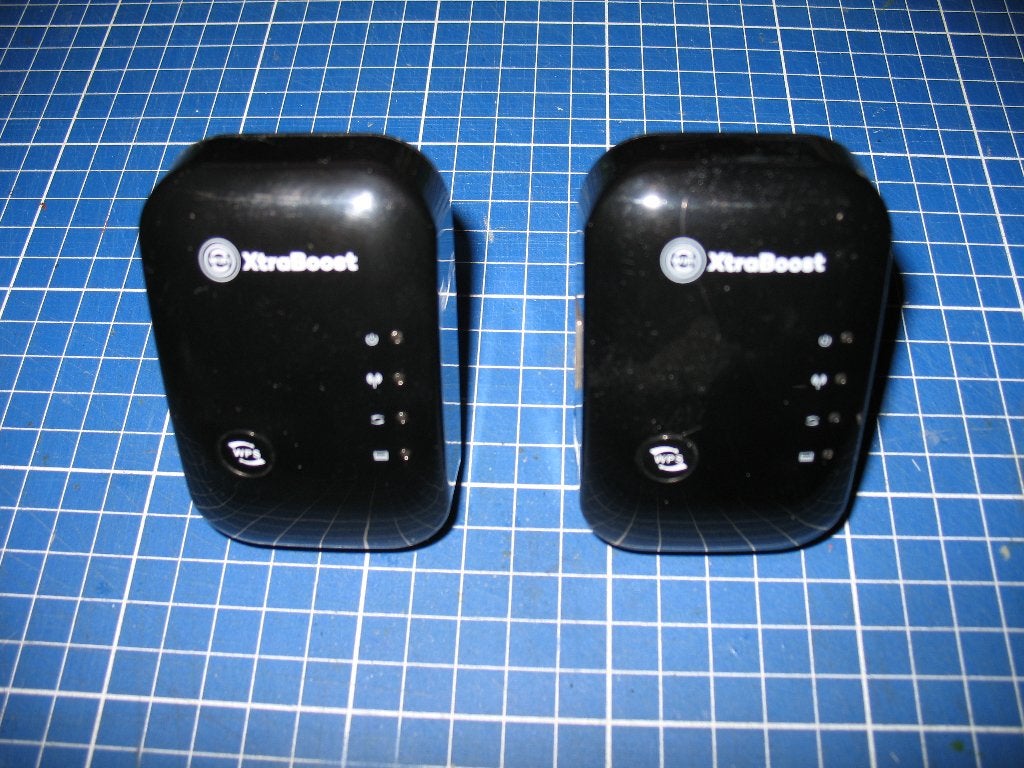 2x Wifi BOOSTER REPEATER, Computers en Software, Ophalen of Verzenden, Zo goed als nieuw
