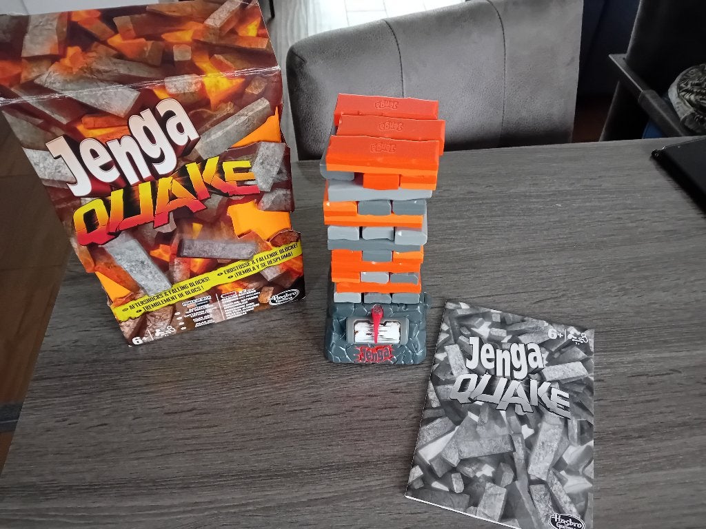 Jenga Quake, Een of twee spelers, Ophalen of Verzenden, Gebruikt, Hasbro