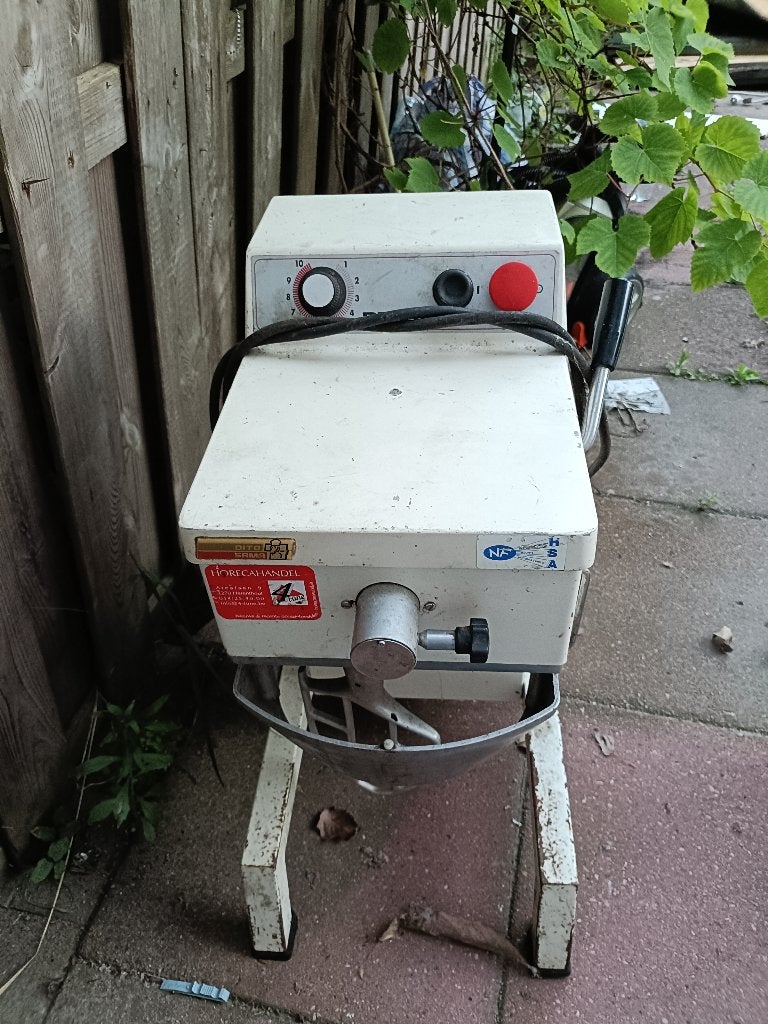 Te koop deeg mixer, 4 liter of meer, Ophalen of Verzenden, Gebruikt, 3 snelheden of meer