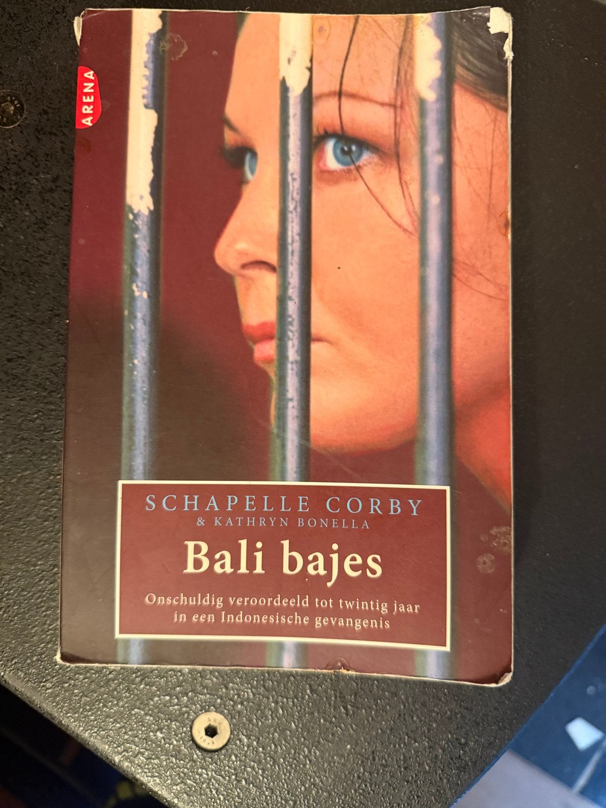 Bali Bajes - Schapelle Corby & Kathryn Bonella, Ophalen of Verzenden, Gelezen