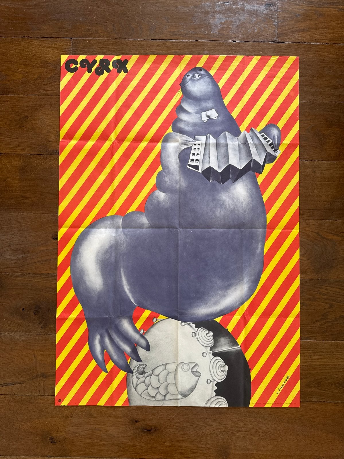 Origineel CYRK affiche - walrus op bal, Deurposter of groter, Ophalen of Verzenden, Overige onderwerpen, Rechthoekig Staand