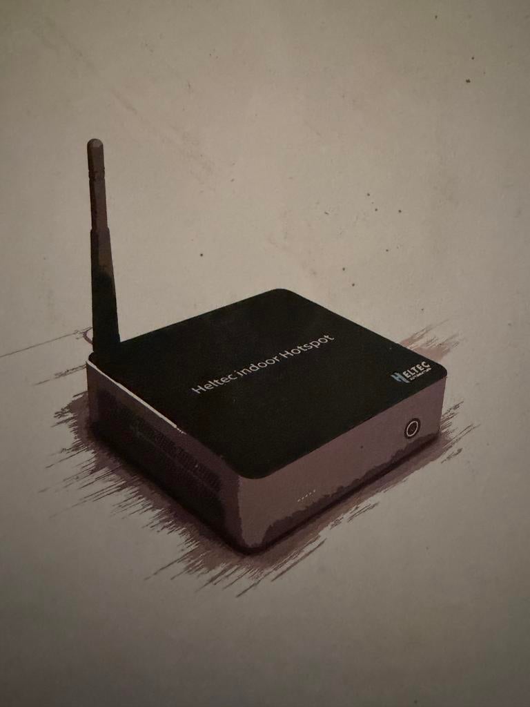 Heltec Indoor Hotspot Helium Miner, Computers en Software, Routers en Modems, Zo goed als nieuw, Ophalen of Verzenden