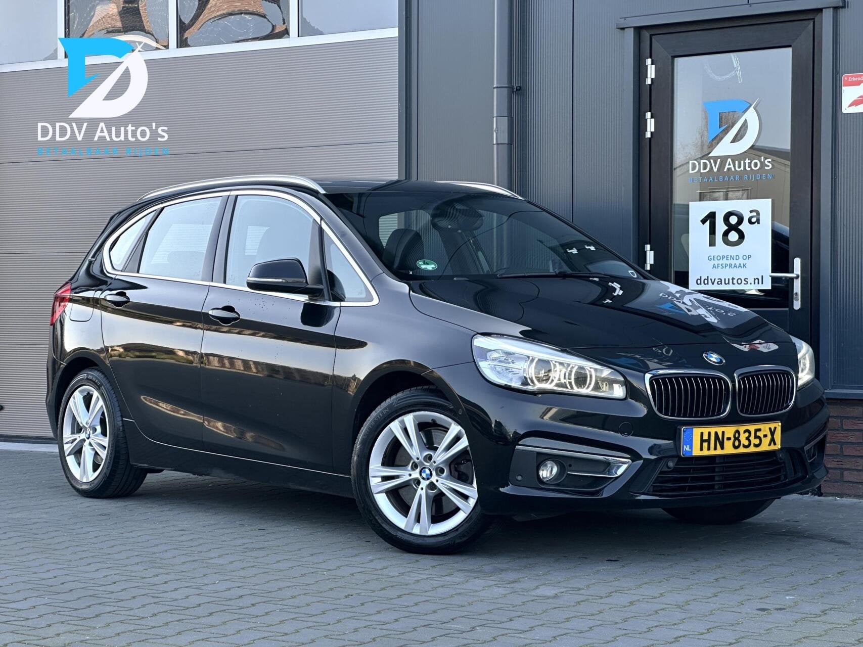 BMW 2-serie Active Tourer 225xe/225pk High Executive|Pano|Le, Auto's, BMW, Automaat, Gebruikt, Automatische klimaatregeling, Zwart