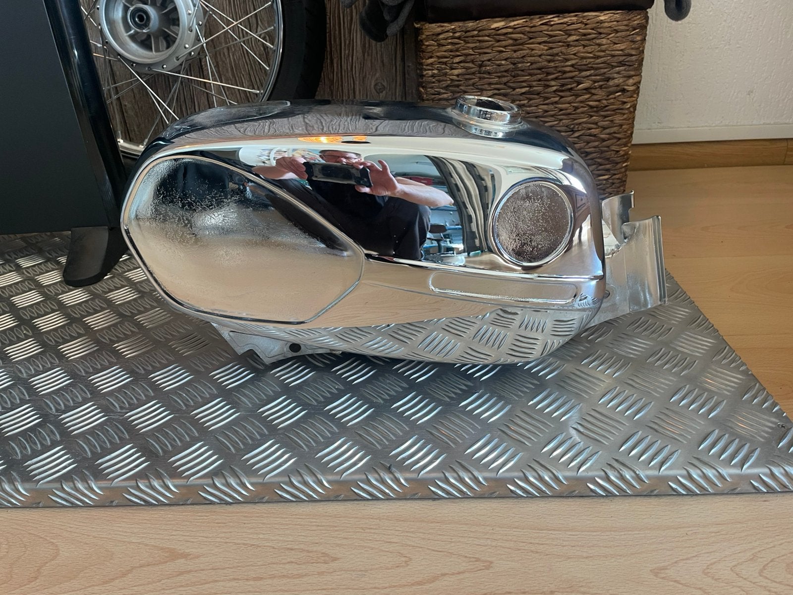flappentank, Ophalen, Zo goed als nieuw, Tank
