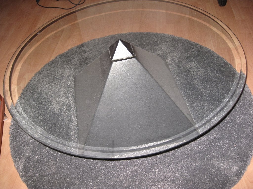 MODERNE SALONTAFEL MET GEHARD GLAS, DIK 10 MM, Huis en Inrichting, Ophalen, Gebruikt, Rond, Glas