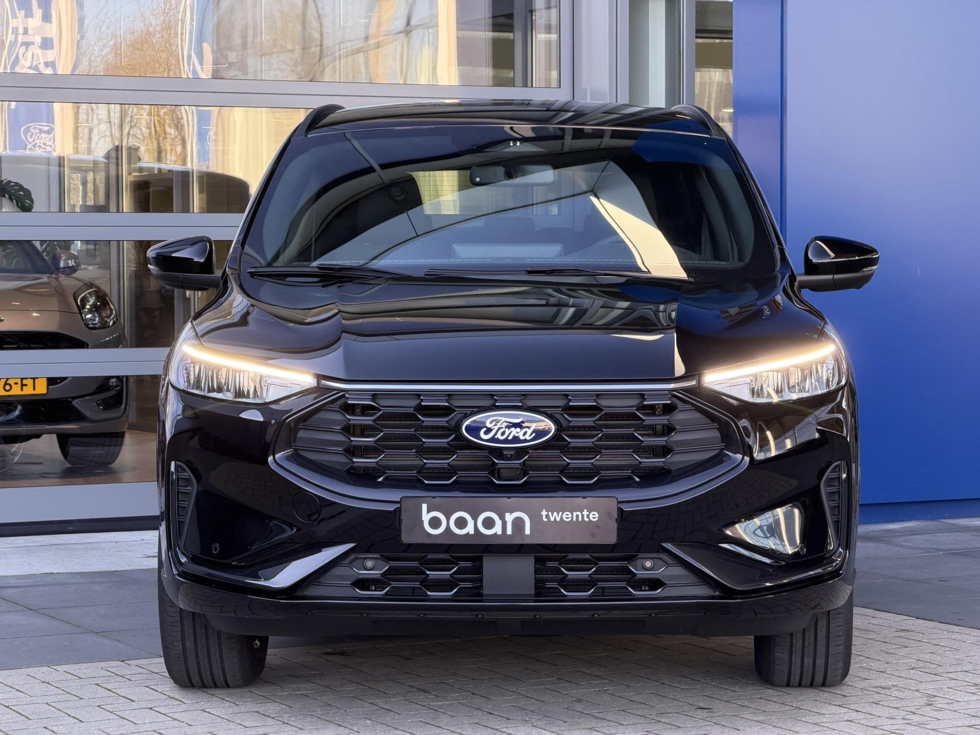 Ford Kuga 2.5 PHEV ST-Line | Trekhaak | Driver Ass. Pack | W, 12 maanden, Zwart, 4 cilinders, Zwart