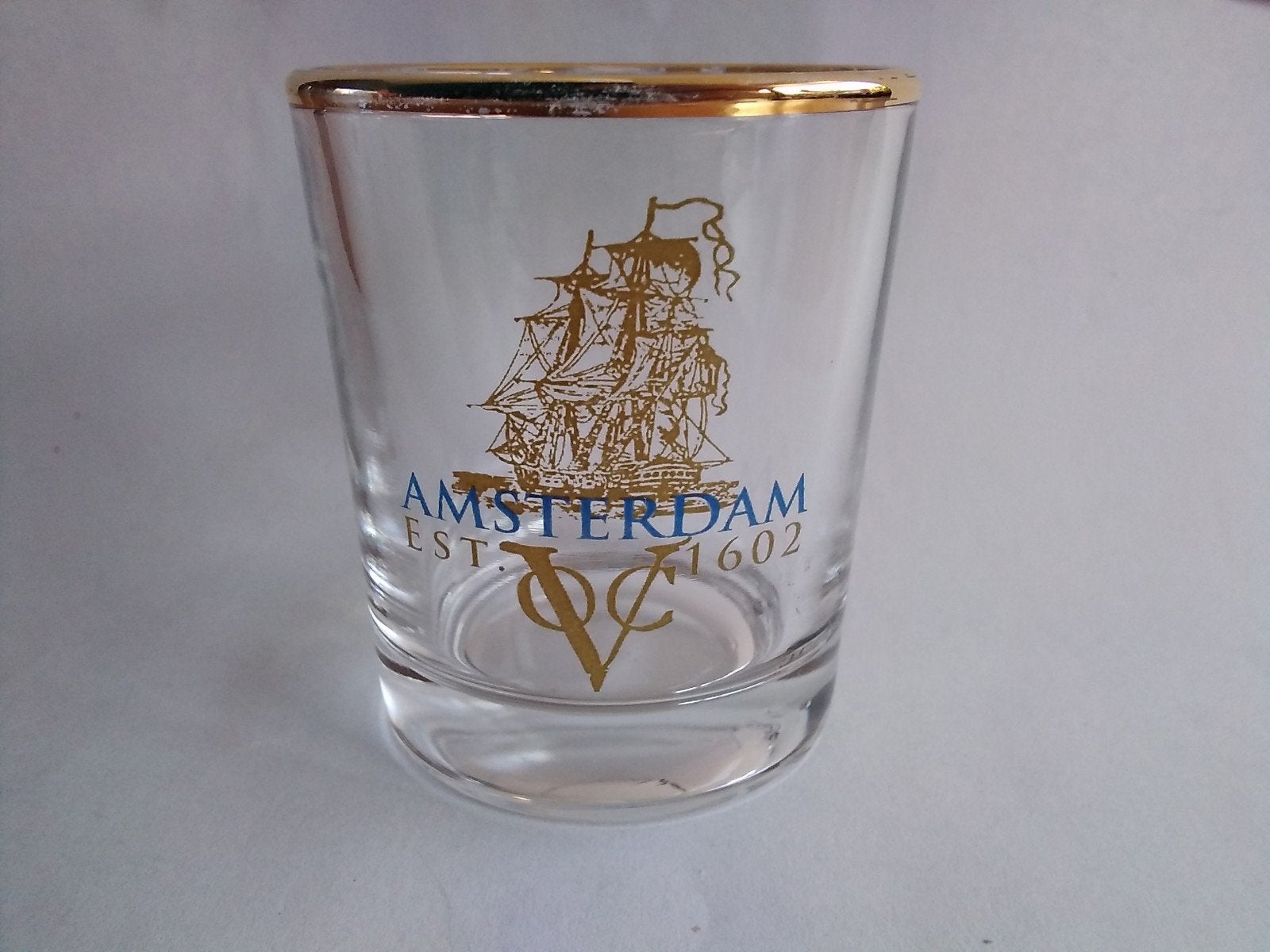 VOC Amsterdam borrelglaasje, Verzamelen, Verzenden, Zo goed als nieuw, Bierglas