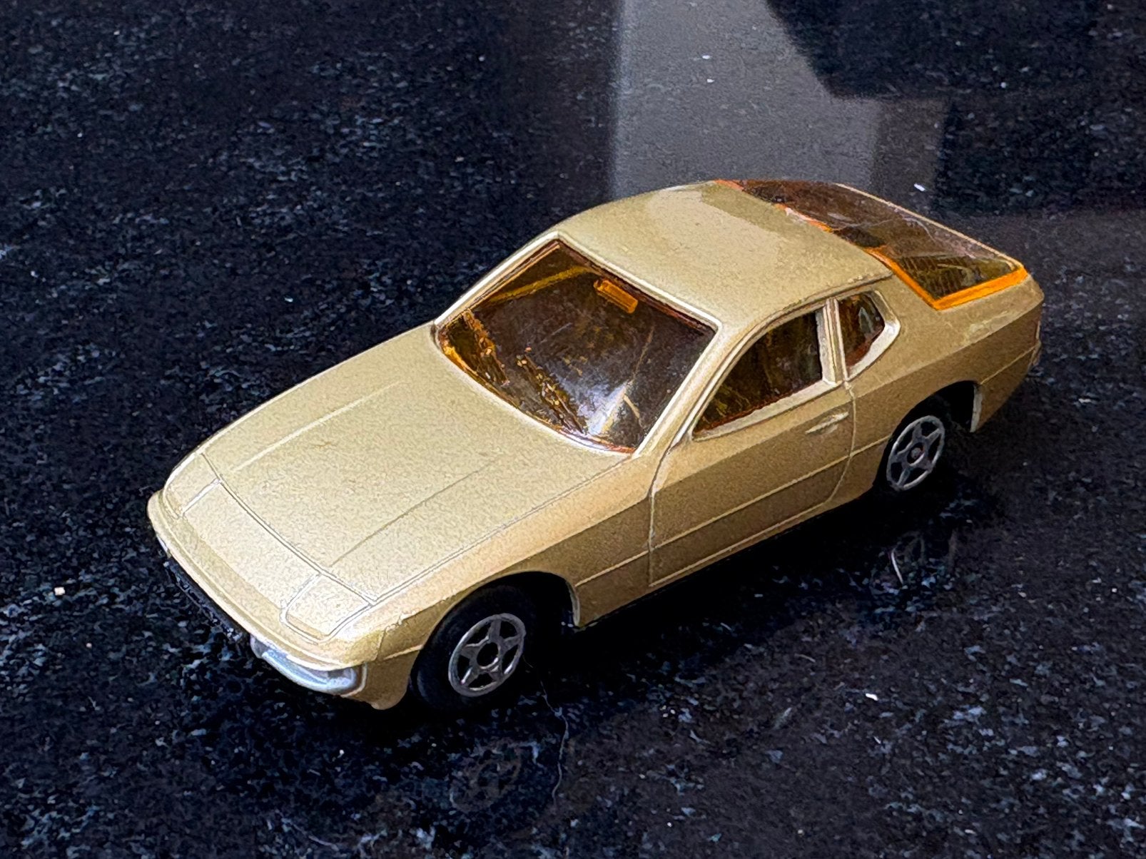 Porsche 924 1:43 Norev, Hobby en Vrije tijd, Modelauto's | 1:43, Ophalen of Verzenden, Gebruikt, Auto, Norev