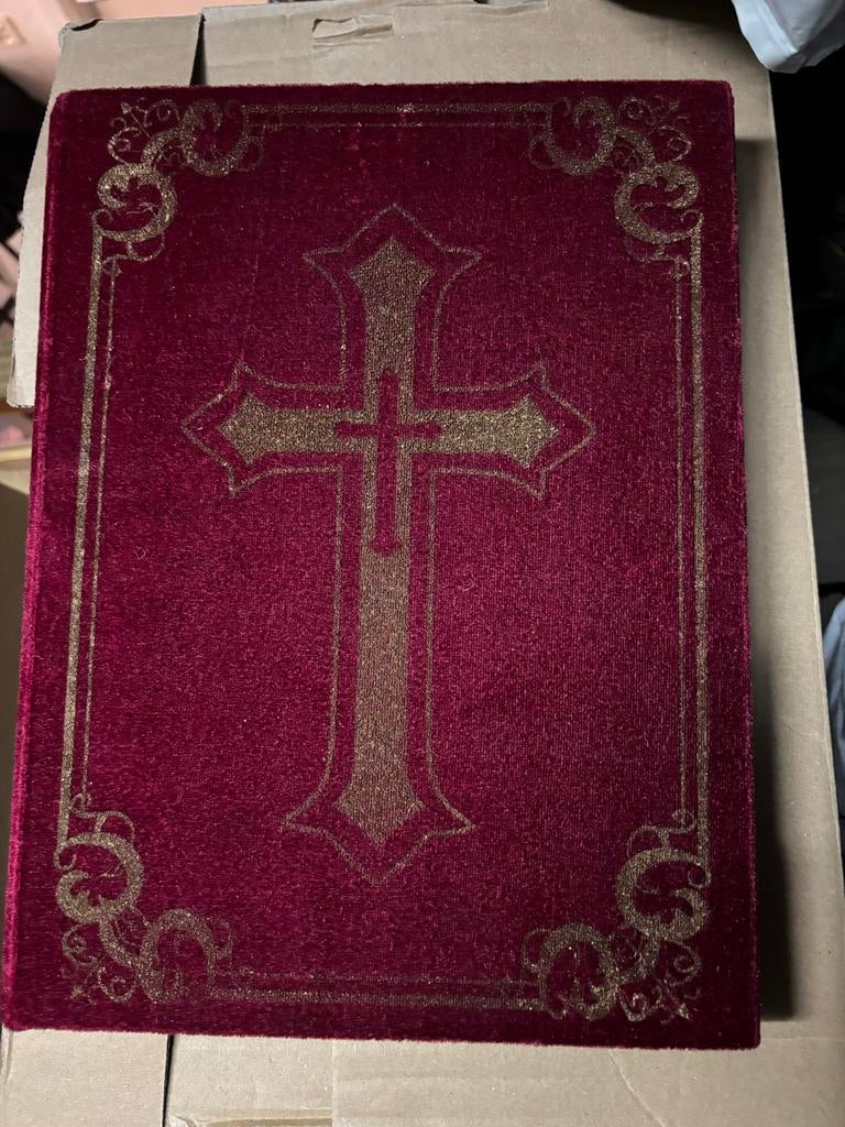 Luxe Sinterklaas Boek - Fluweel met Gouden Kruis, Boeken, Sprookjes en Fabels, Zo goed als nieuw, Ophalen of Verzenden