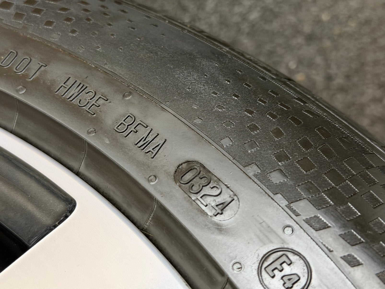 Originele 19 inch Audi Sport Q3 5x112 ET38 255/45/19 ZOMER!, Auto-onderdelen, 255 mm, ., Banden en Velgen, .
