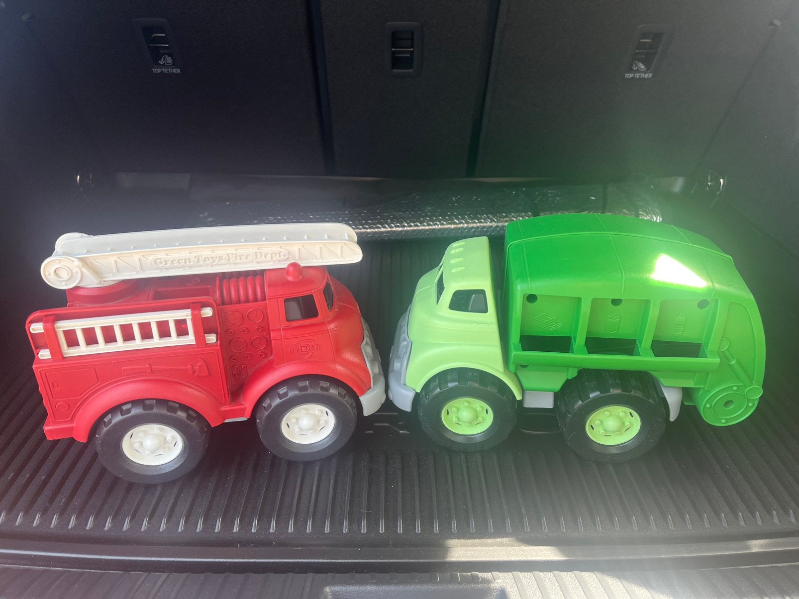 Green toys vrachtwagen en brandweerwagen, Ophalen of Verzenden, Zo goed als nieuw