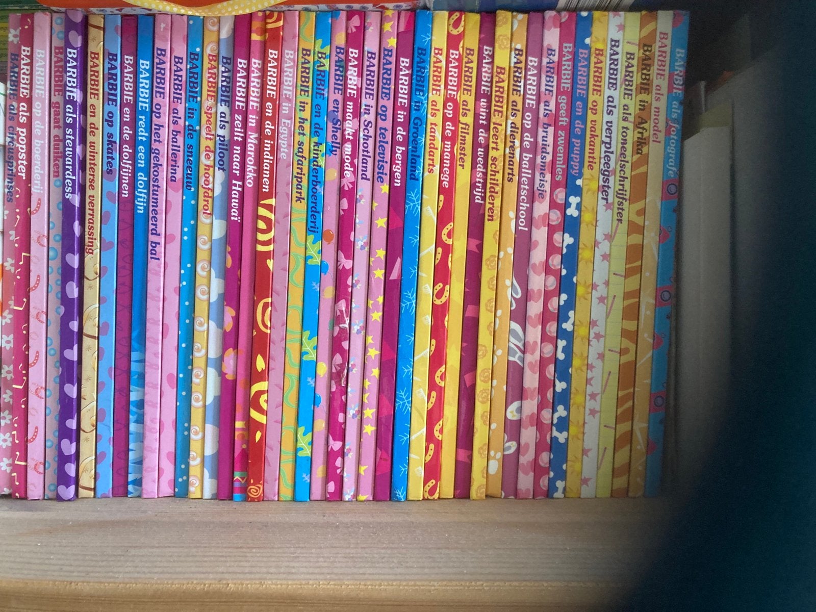 Grote collectie Barbie boeken - 30+ titels, Ophalen, Gelezen, Fictie algemeen