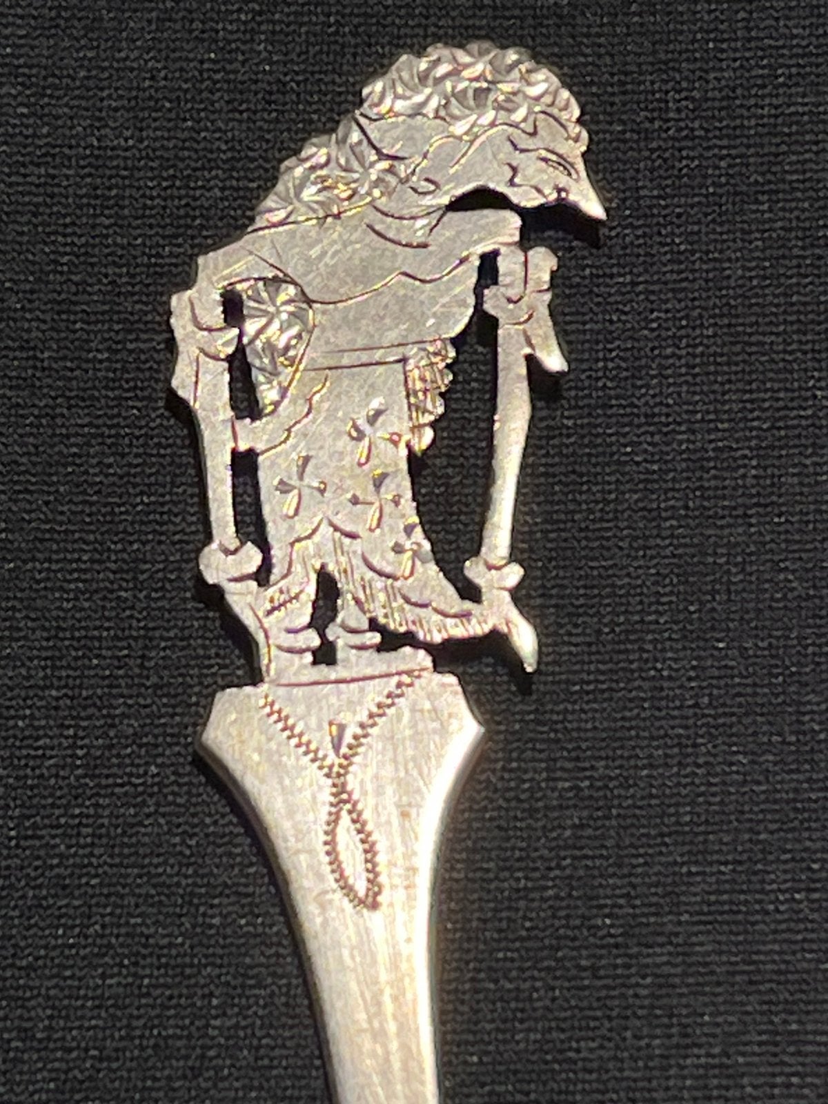 Antiek zilver Indonesisch wajang vorkje., Ophalen of Verzenden