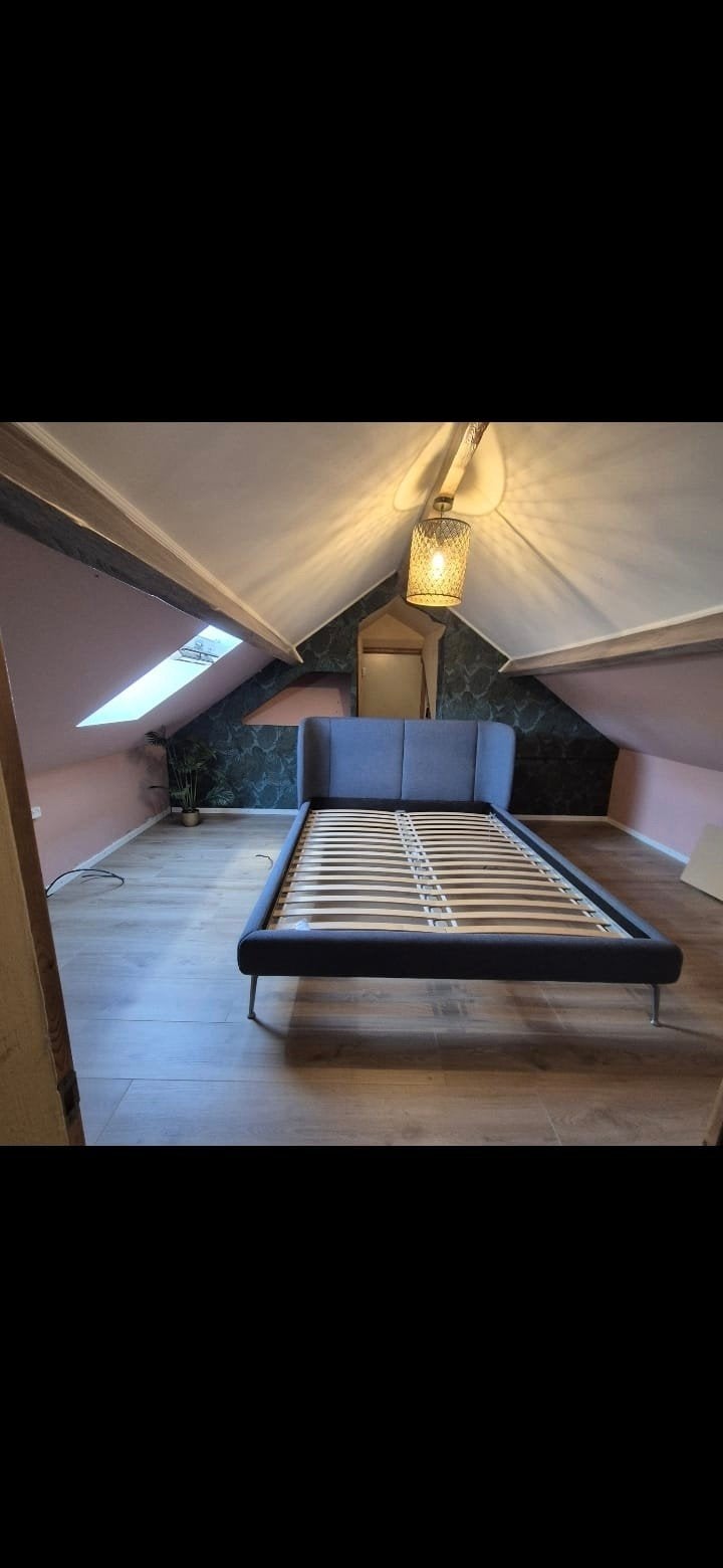 Mooi bed zonder matras 1m60 x 200m, Ophalen