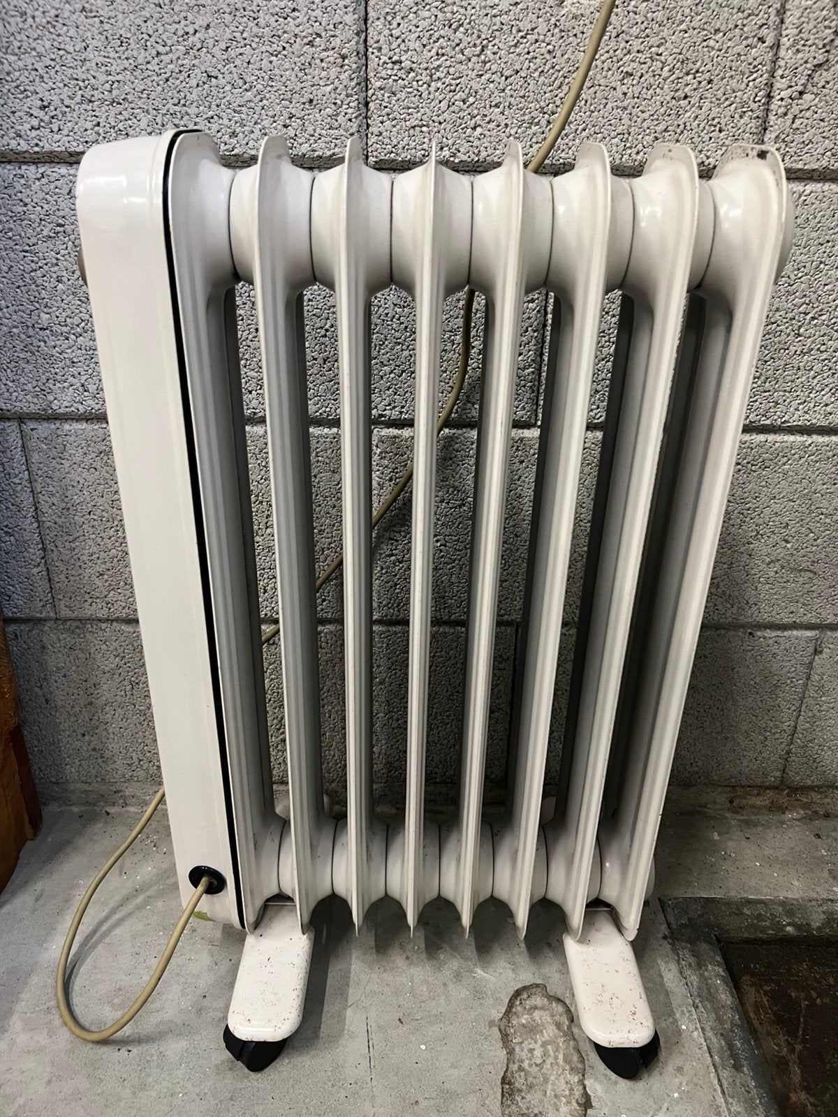 Electrische Kachel Radiator Dimplex AL20 + Thermostaat 2000W, Doe-het-zelf en Verbouw, Ophalen, 30 tot 80 cm, Gebruikt, Radiator