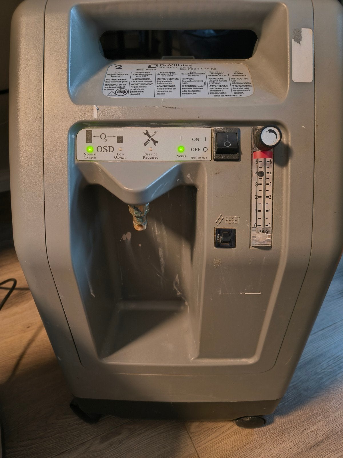 Devilbiss 5L 100 drive met 4341 gedraaide uren, Ophalen, Zo goed als nieuw