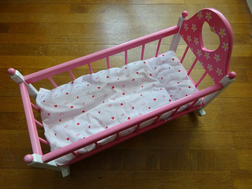 Houten poppenledikantje, Ophalen, Gebruikt, Meubelstuk of Keukentje