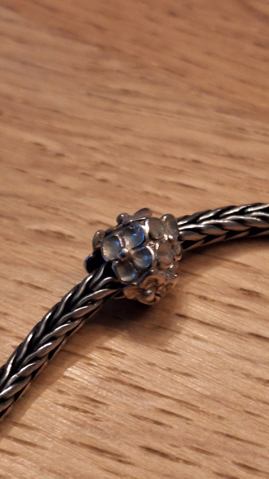 trollbeads bedel bedel Hortencia voor armband of ketting, Ophalen of Verzenden, Gebruikt, Zilver, Zilver