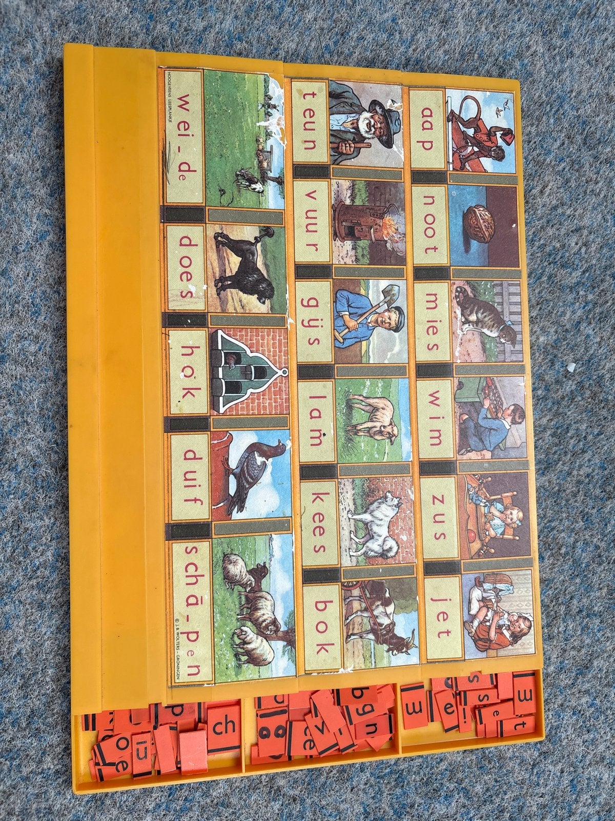 Vintage Letterdoos / Woordjes Leggen - Educatief Speelgoed, Ophalen of Verzenden, Gebruikt, Taal en Lezen