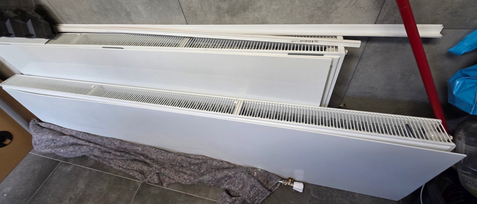 Zo goed als nieuwe vlakke radiatoor-160x60cm, Ophalen, 30 tot 80 cm, Gebruikt, Radiator
