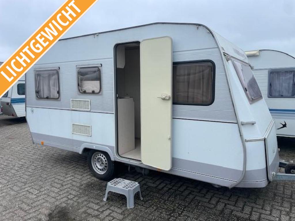 Dethleffs Family 430 1996; 2xtreinzit; voortent, Caravans en Kamperen, Overige typen, Bedrijf, Treinzit, Tot en met 4