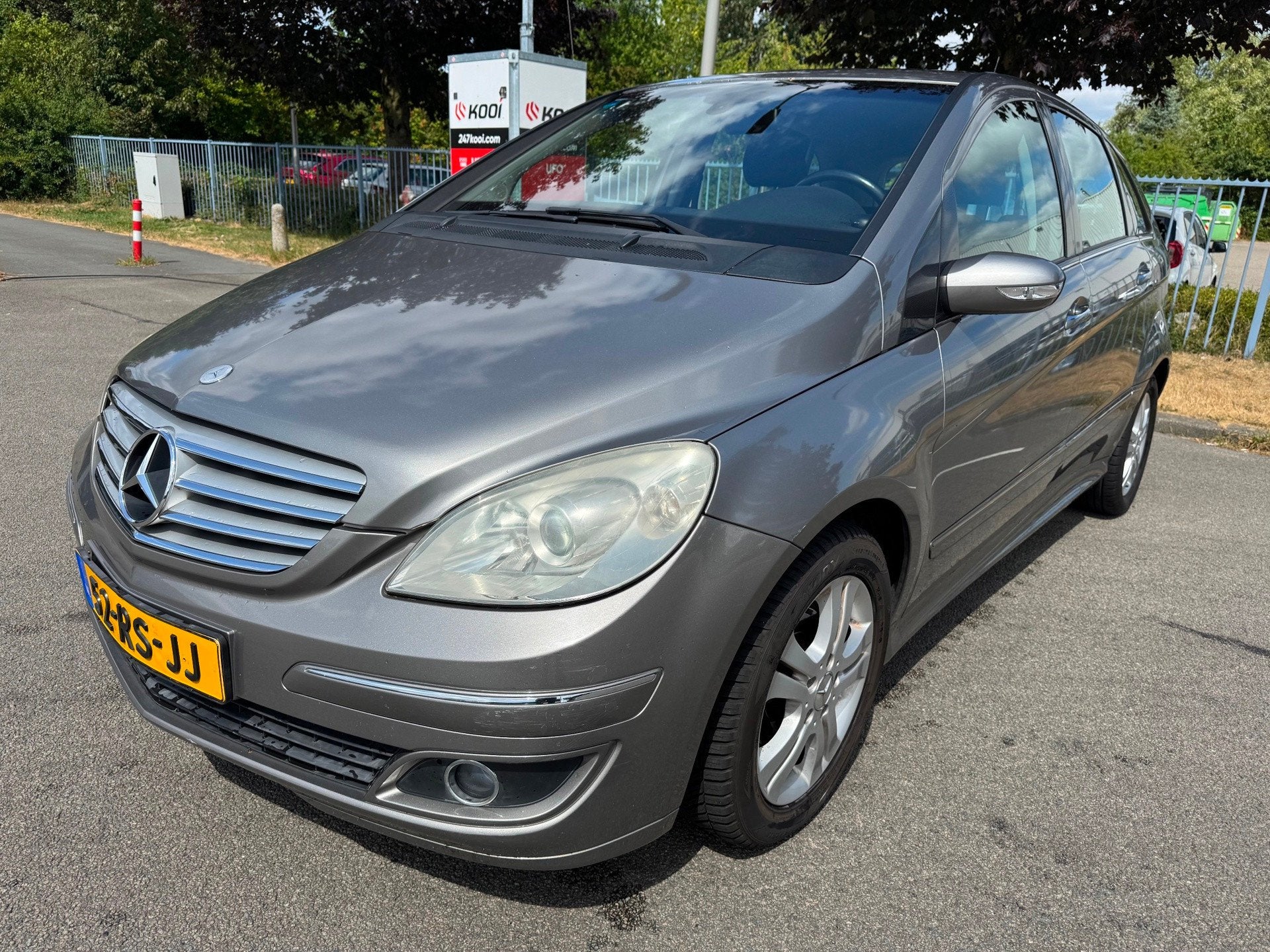 Mercedes-Benz B-klasse 170 Automaat Airco PDC Trekhaak APK, Auto's, Stof, Gebruikt, Zwart, 4 cilinders