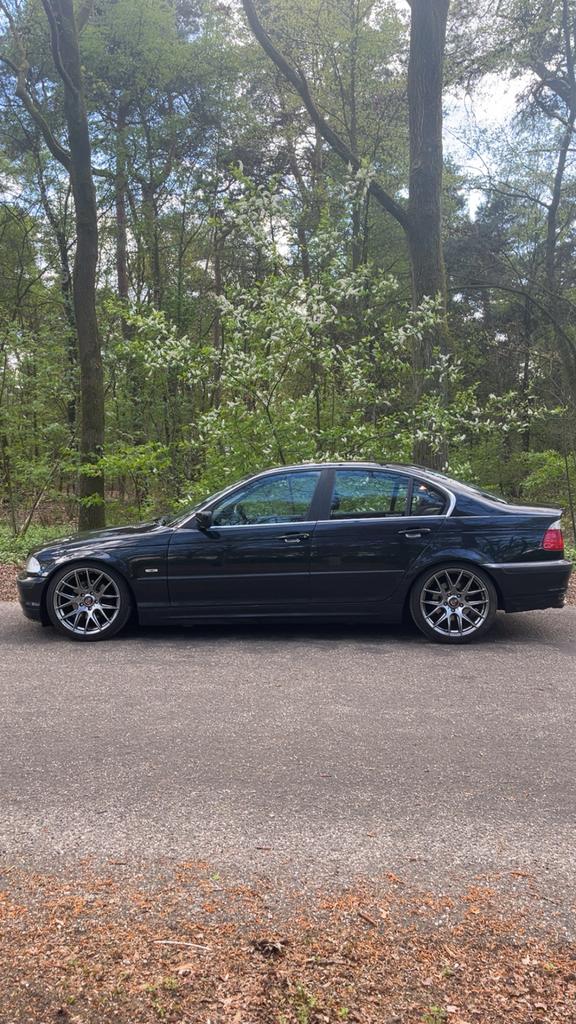 BMW 328i E46, Euro 2, Elektrische ramen, Zwart, 11 km/l