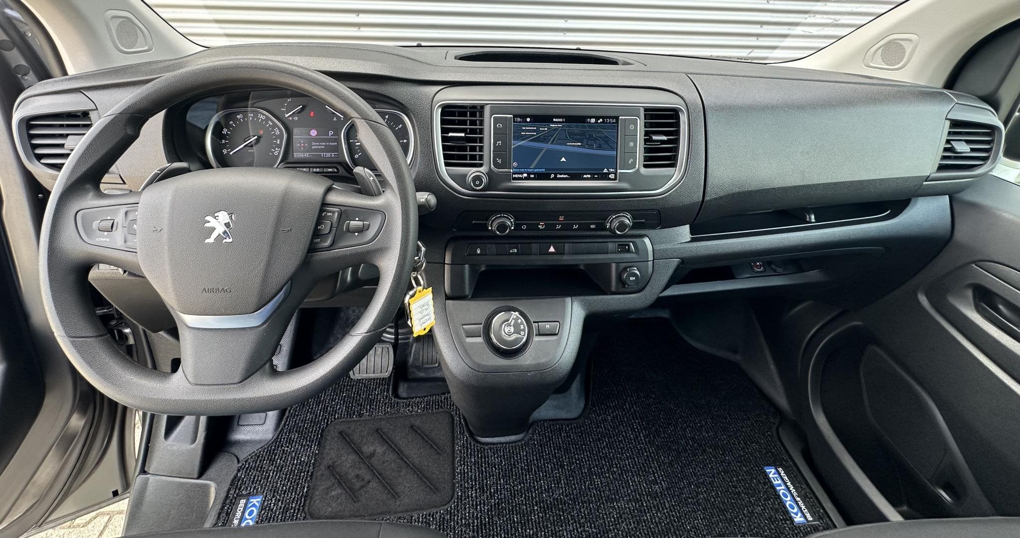 Peugeot Expert 2.0 BlueHDI 145 PK Automaat Cruise|Camera|Nav, Stof, Gebruikt, Euro 6, 4 cilinders