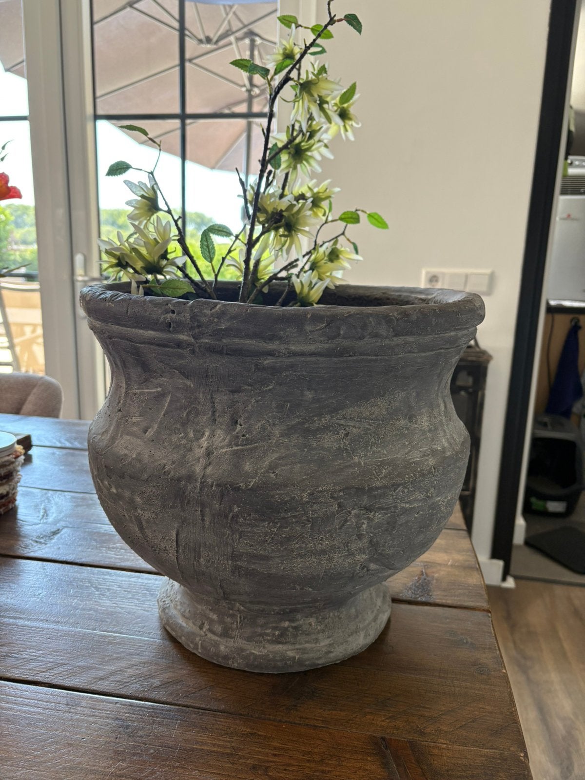 Brynxz pot, Tuin en Terras, Bloempotten, Steen, Rond, Zo goed als nieuw, Minder dan 40 cm