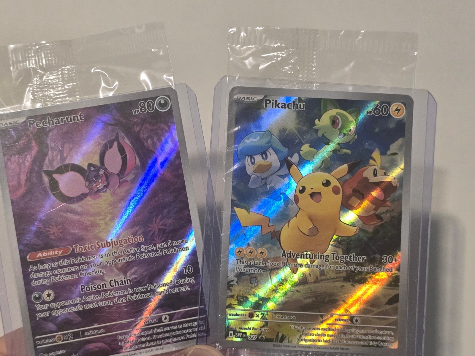 pikachu en pecharunt, Ophalen