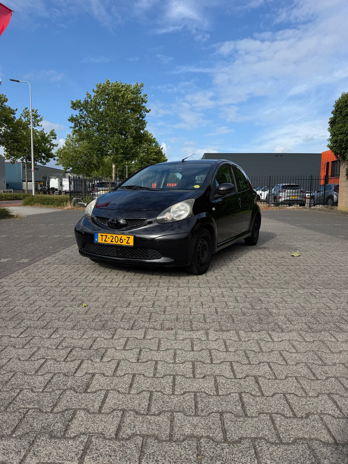 Toyota Aygo 1.0 12V Vvt-i 5DRS 2006 Zwart, Auto's, Toyota, Voorwielaandrijving, 4 stoelen, Handgeschakeld, Particulier