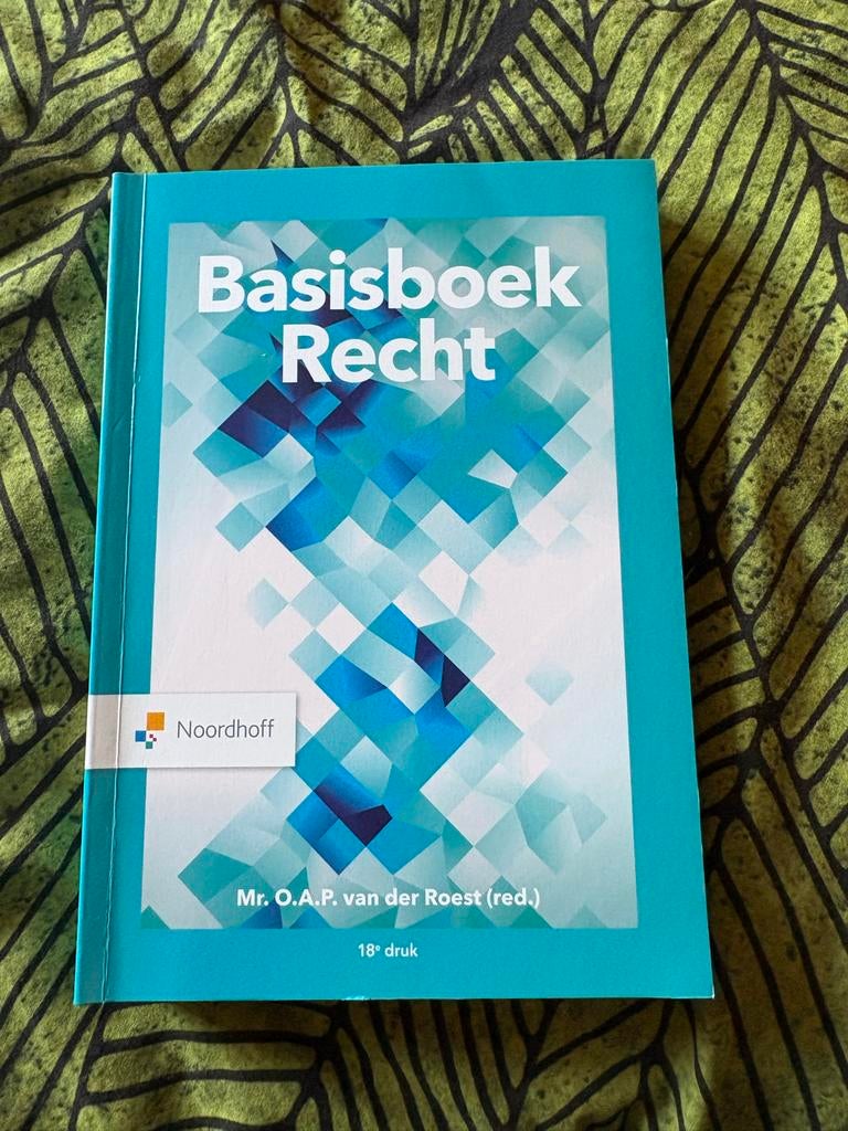 Basisboek Recht - 18e druk - Mr. O.A.P. van der Roest, Ophalen of Verzenden, Gamma, Zo goed als nieuw, HBO