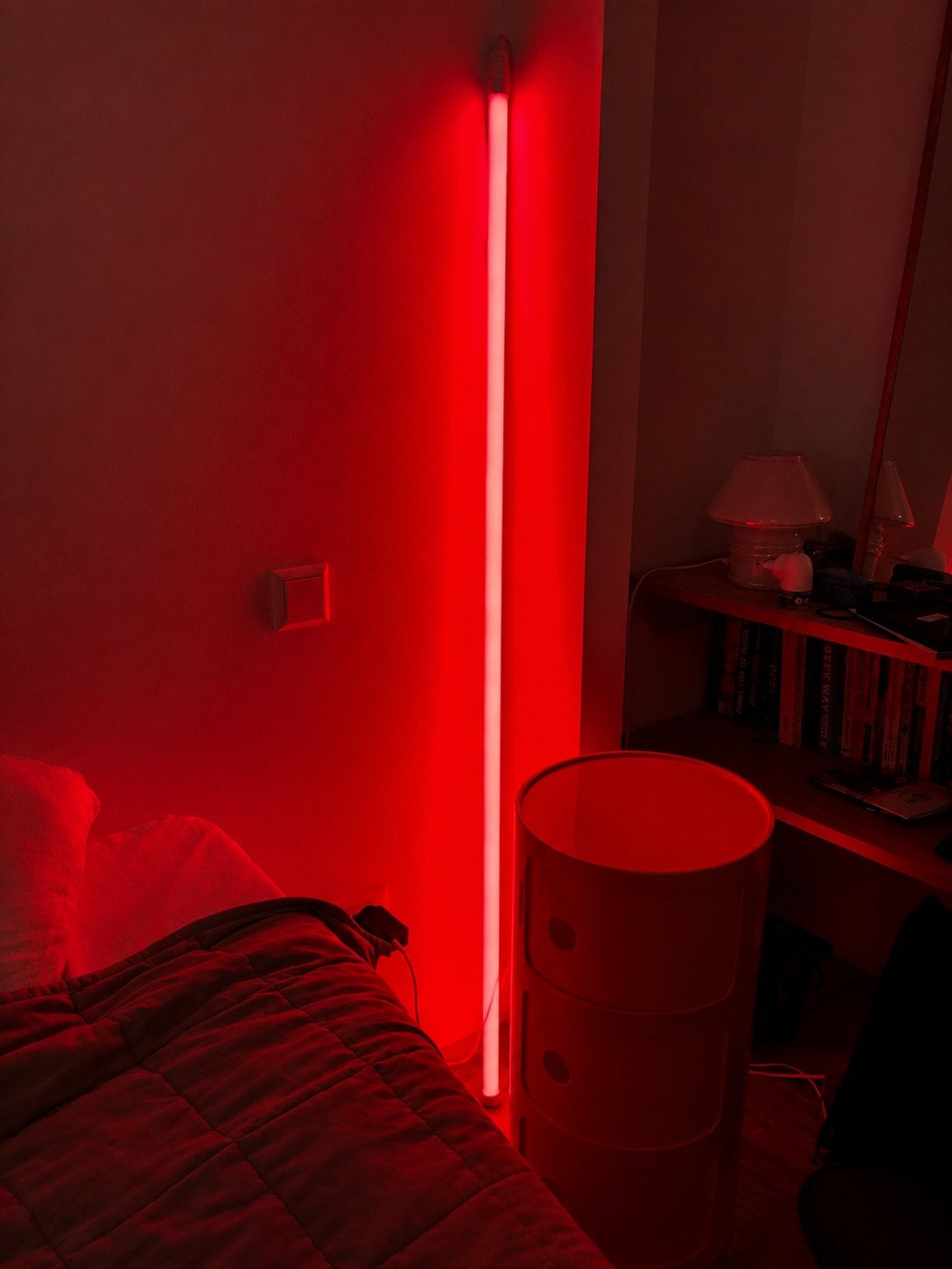 HAY Neon Tube LED – rood, Ophalen, Zo goed als nieuw, Rood, Modern