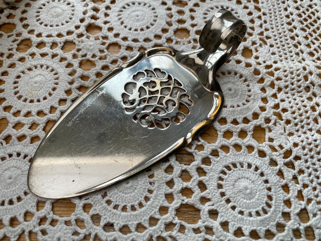 Vintage Taartschep met opengewerkt motief, Antiek en Kunst, Ophalen of Verzenden