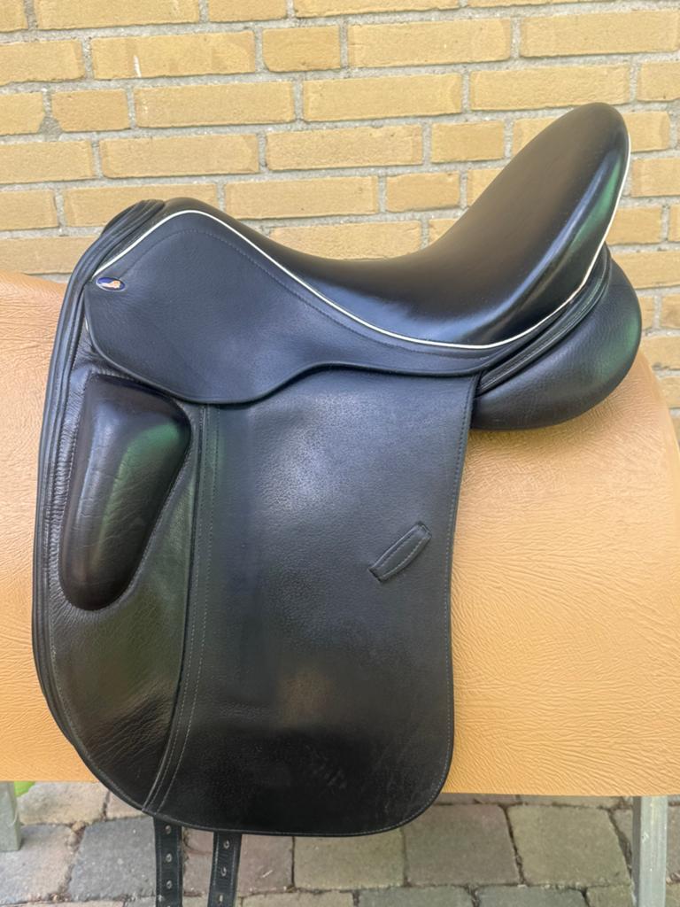 Skyway Pandora (passervice mogelijk), Dieren en Toebehoren, Paarden en Pony's | Zadels, 8219pn, Kelly@schuuring.net, Dressuur