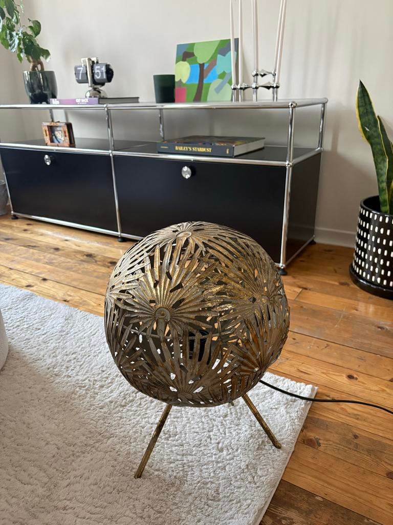 Luxe Industriële Gouden Tafellamp met Bladpatroon, Ophalen, Zo goed als nieuw, Metaal, Minder dan 50 cm